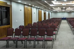 Estanplaza Funchal - Faria Lima