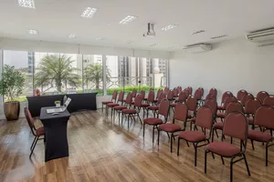 Hotel Intercity Berrini